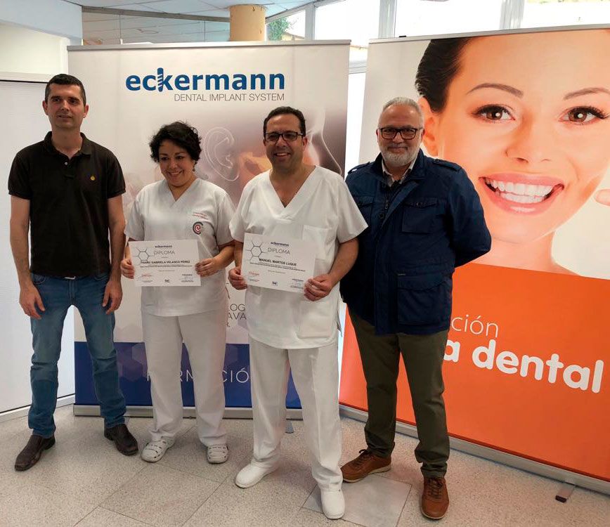 CURSO DE IMPLANTOLOGÍA AVANZADA